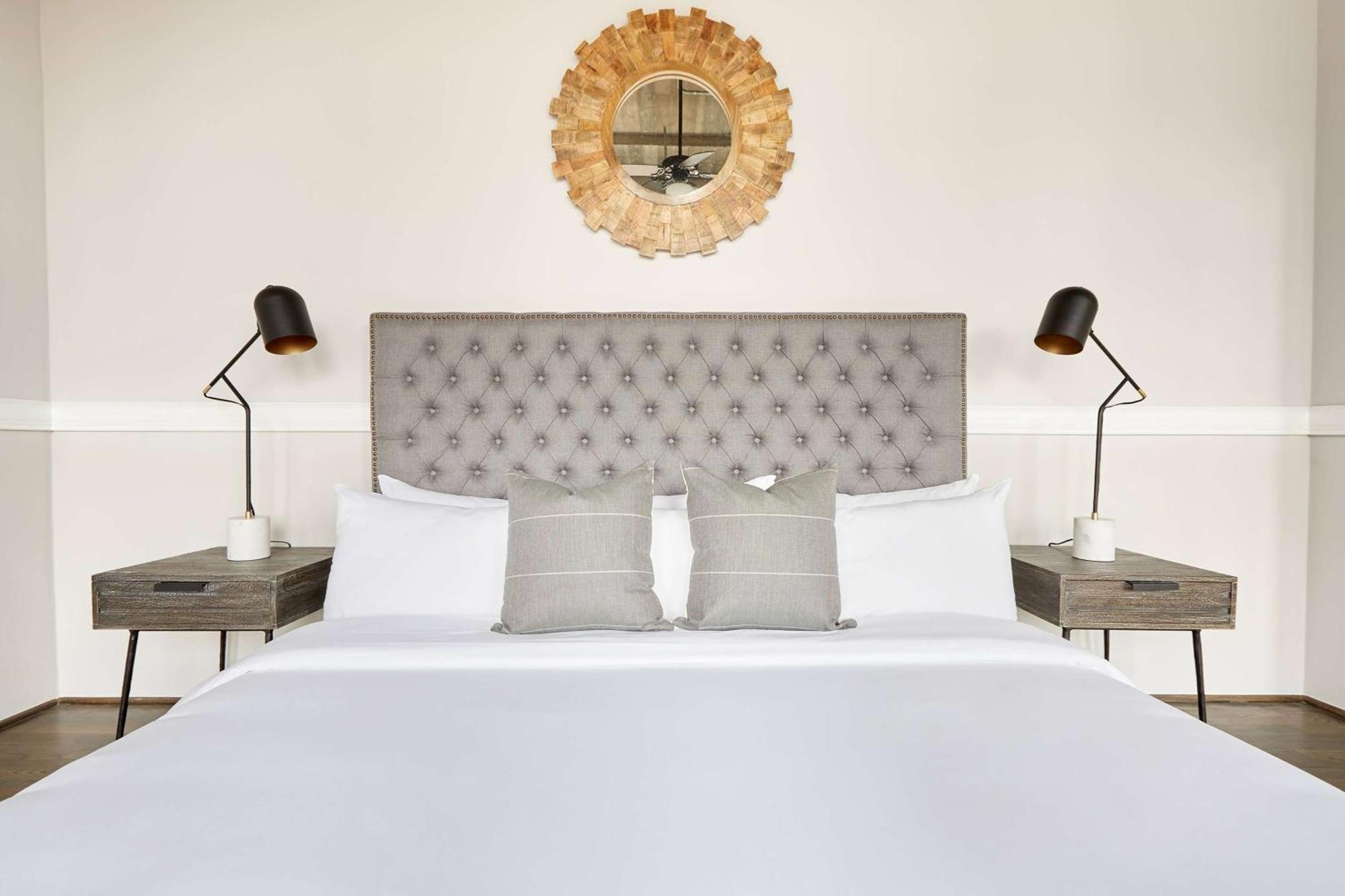 Reside Houston Downtown, A Wyndham Residence ภายนอก รูปภาพ